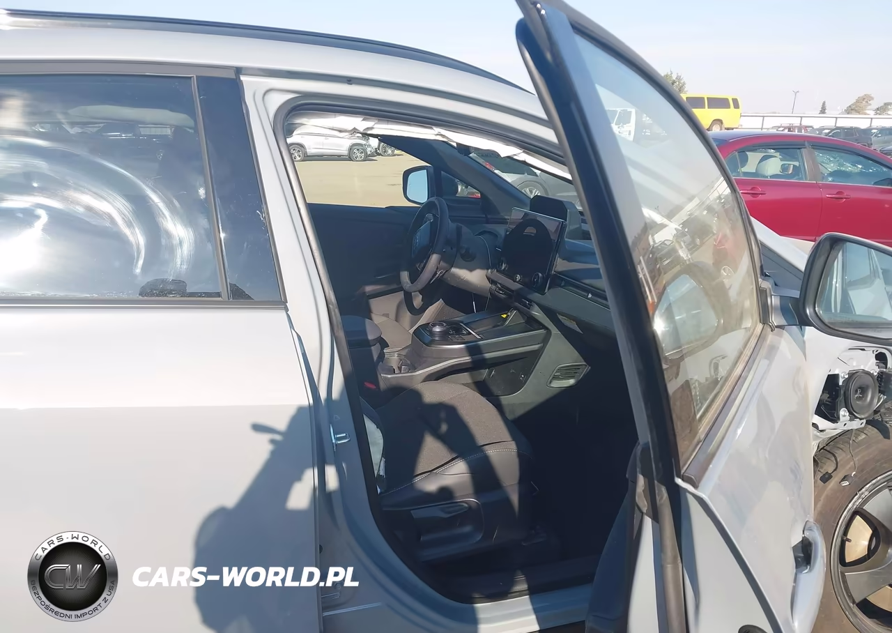 2026 Toyota C-Hr Se VIN:JTMAAAAD5TJ012961 - 5