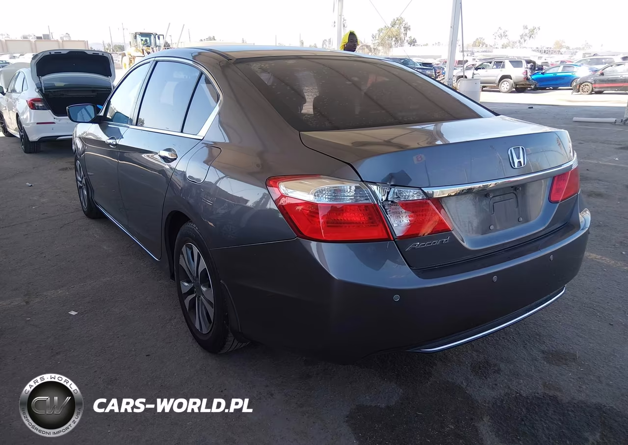 2015 Honda Accord Lx VIN:1HGCR2F3XFA215969 - 3
