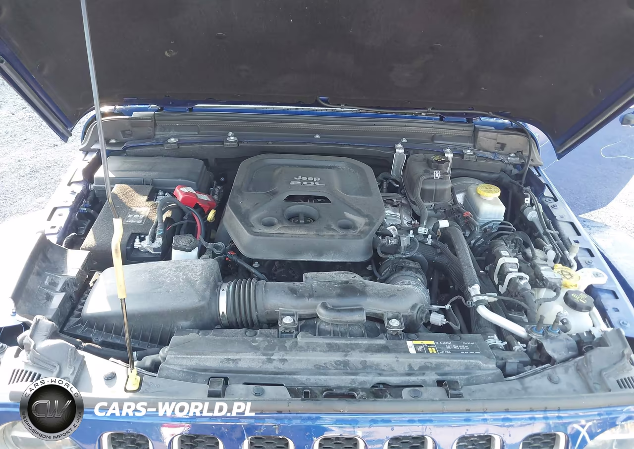 2020 Jeep Wrangler Unlimited Sahara 4X4 VIN:1C4HJXEN6LW103082 - 10