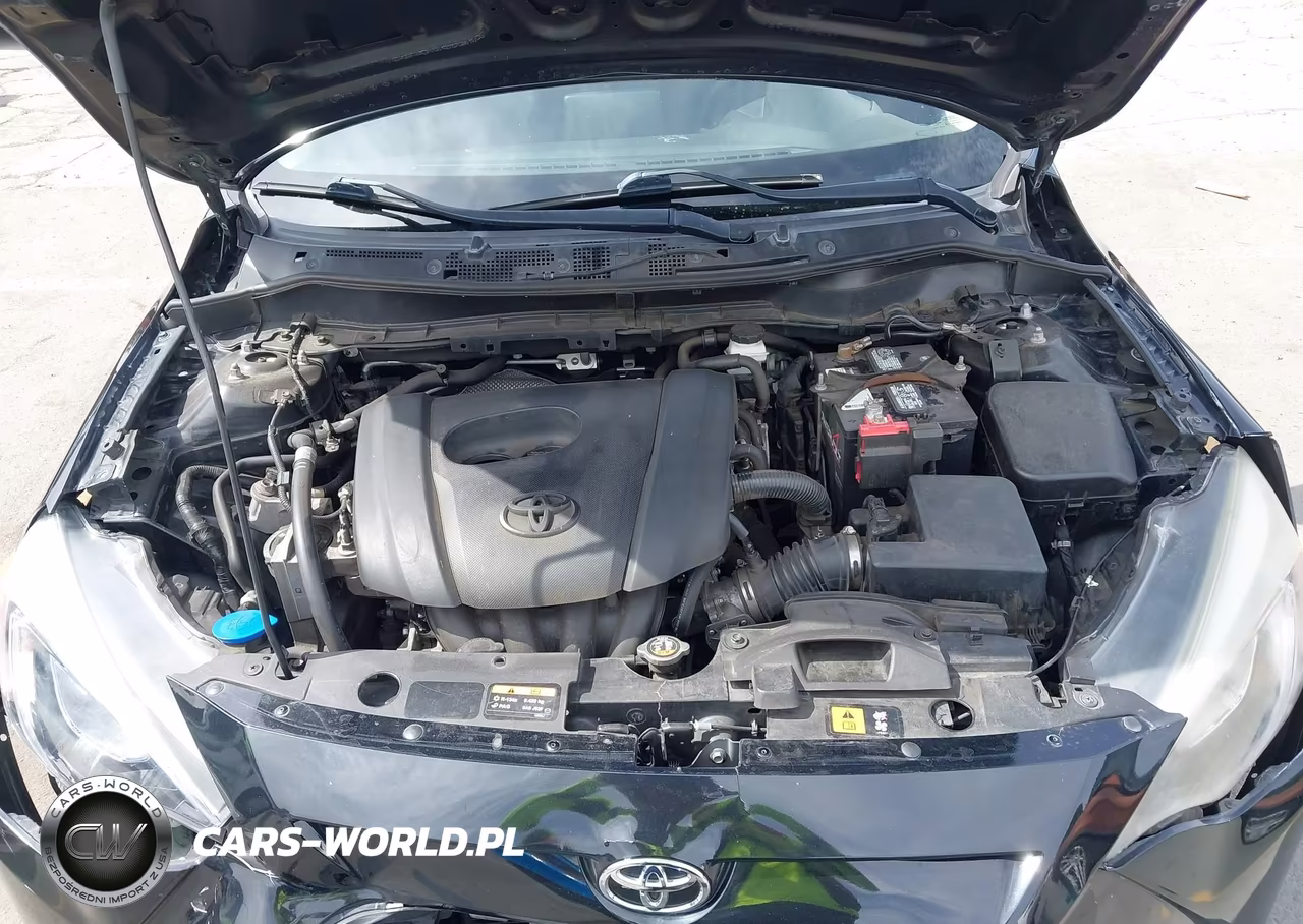 2019 Toyota Yaris Le VIN:3MYDLBYV6KY513865 - 10