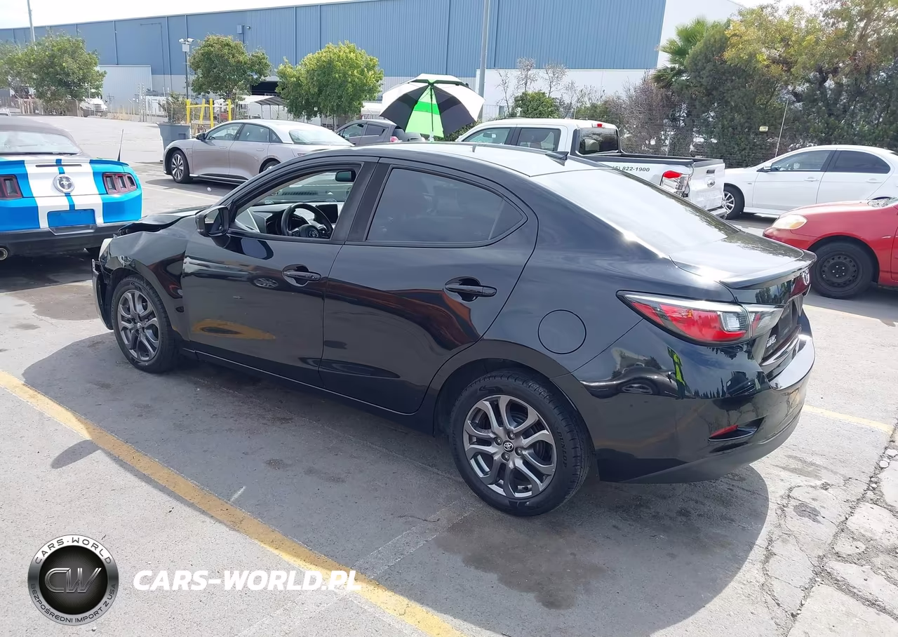 2019 Toyota Yaris Le VIN:3MYDLBYV6KY513865 - 3