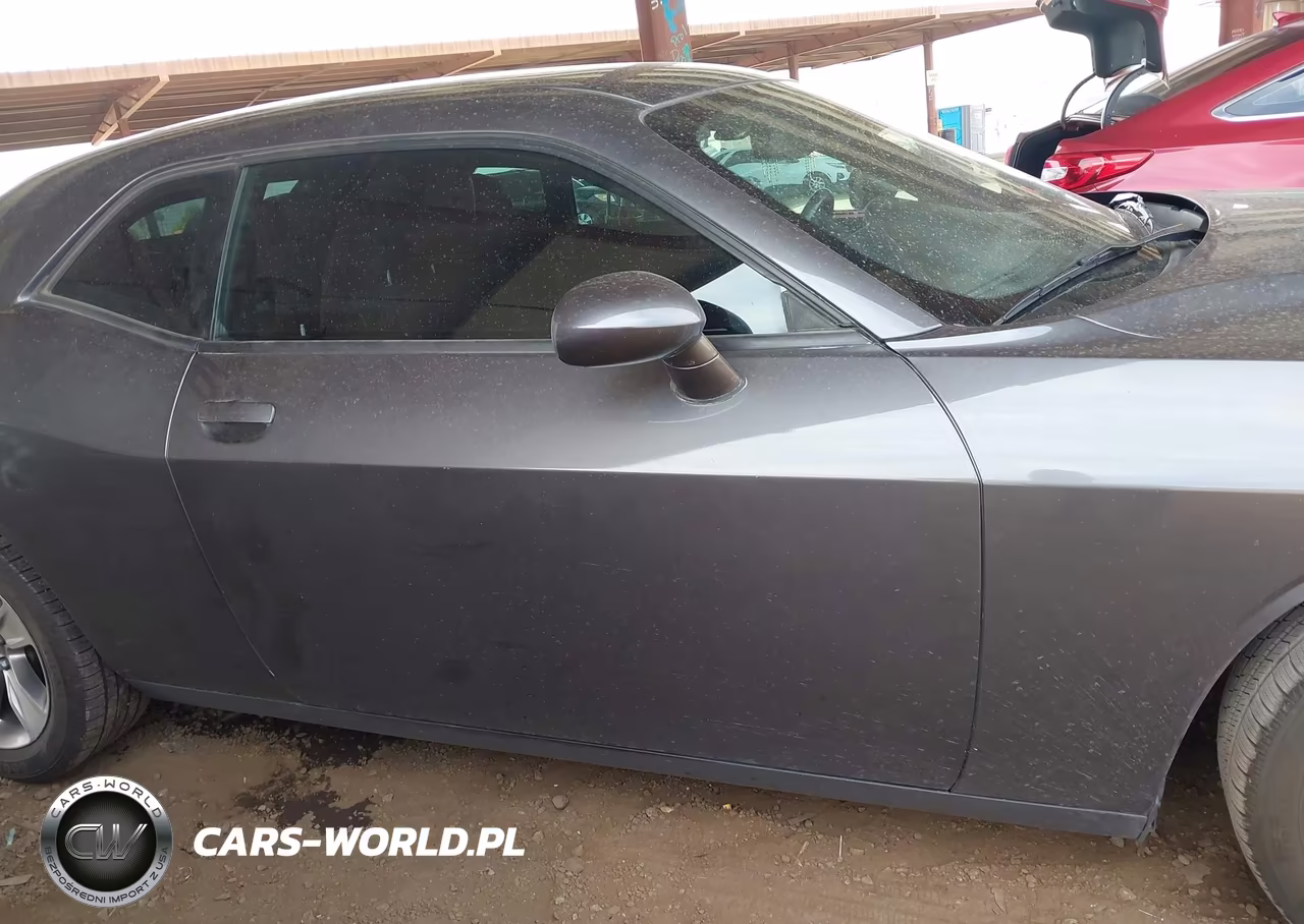 2019 Dodge Challenger Sxt VIN:2C3CDZAGXKH733905 - 13