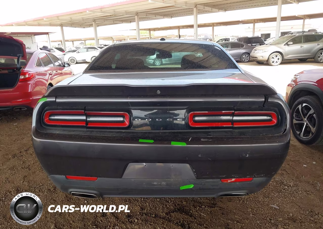 2019 Dodge Challenger Sxt VIN:2C3CDZAGXKH733905 - 16