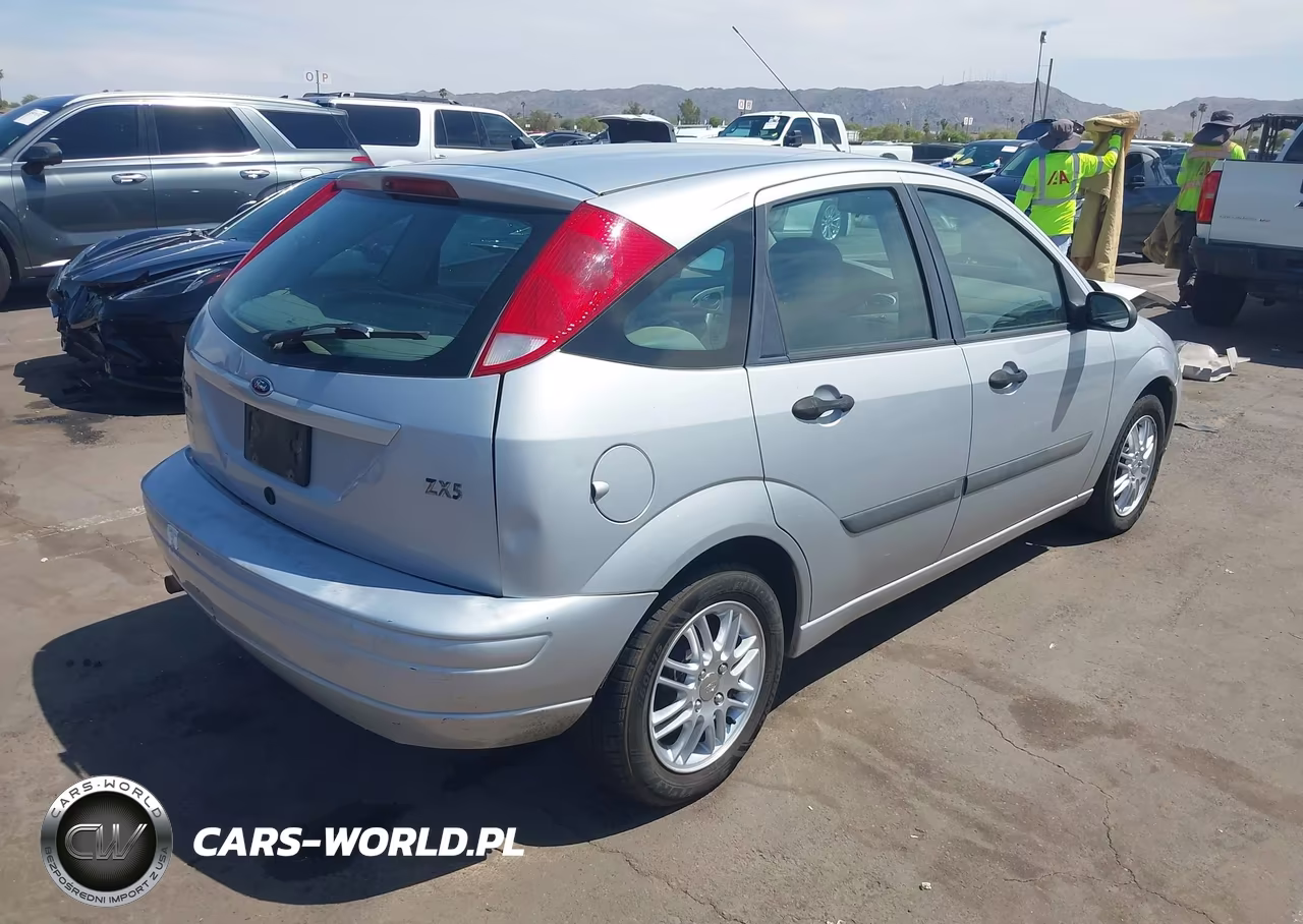 2003 Ford Focus Zx5 VIN:3FAHP37303R116843 - 4