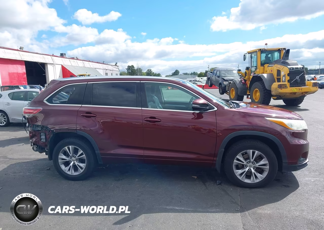 2015 Toyota Highlander Xle V6 VIN:5TDJKRFH5FS140227 - 14