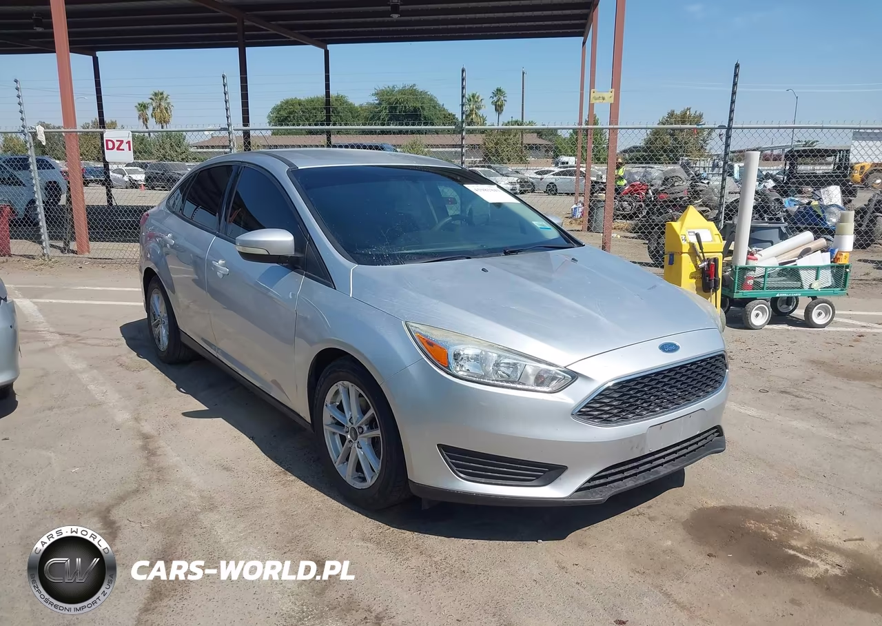 2017 Ford Focus Se – zdjęcie 1 z 12