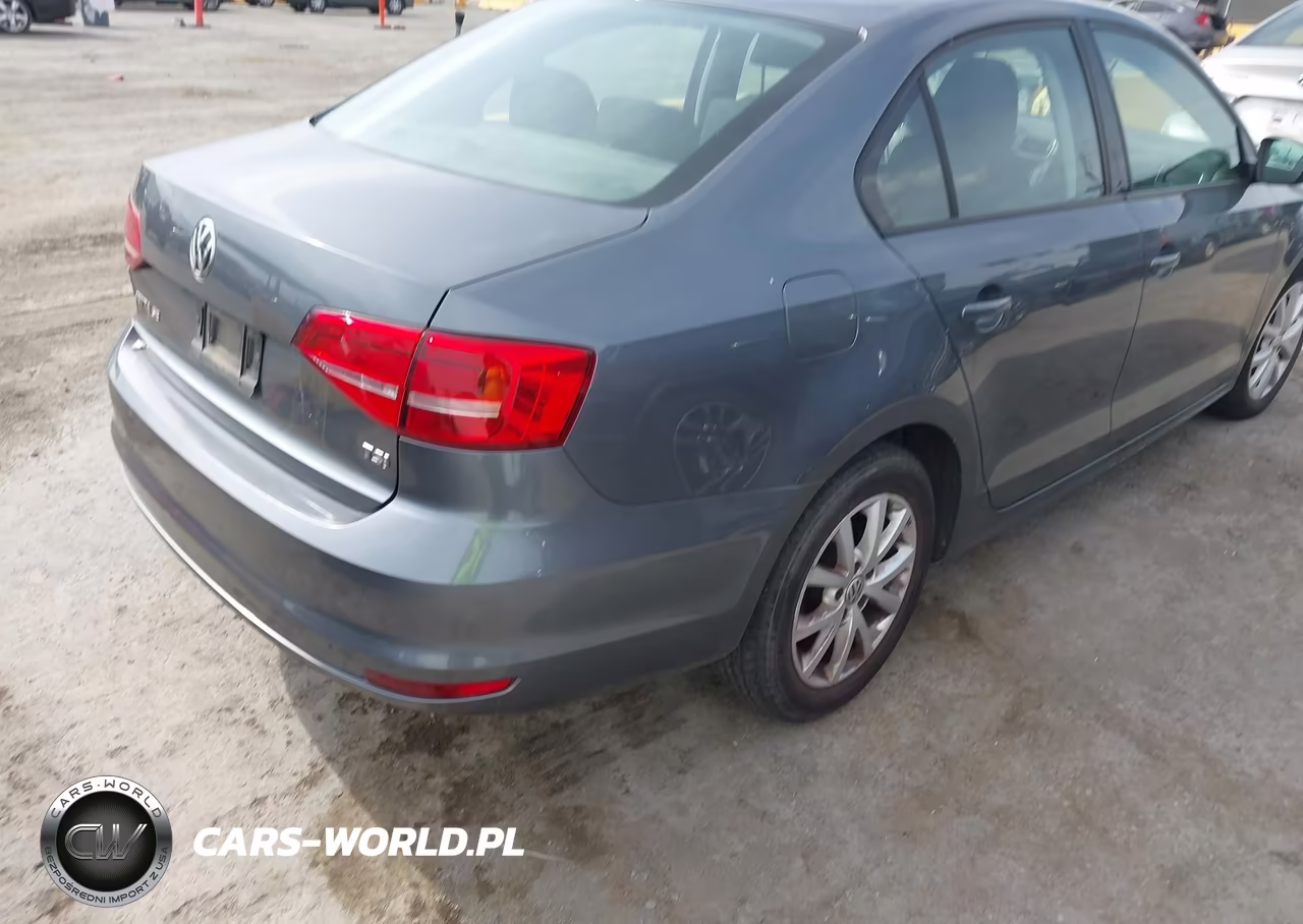 2015 Volkswagen Jetta 1.8T Se VIN:3VWD17AJXFM299871 - 4