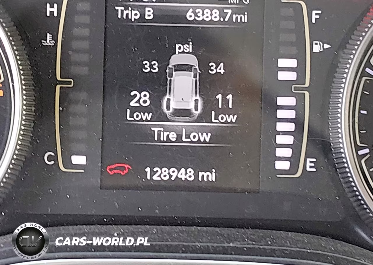 2019 Jeep Cherokee Latitude Fwd VIN:1C4PJLCB8KD172170 - 15