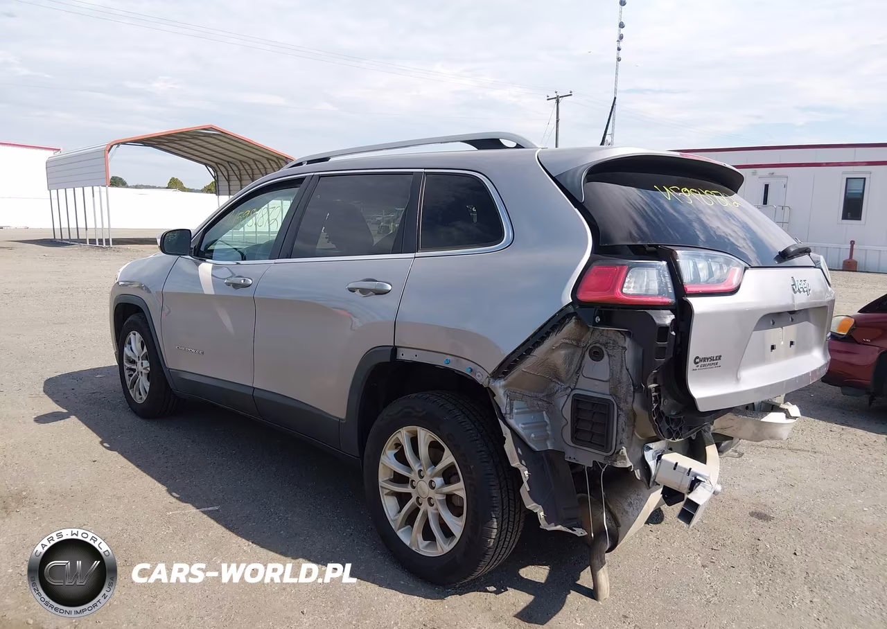2019 Jeep Cherokee Latitude Fwd VIN:1C4PJLCB8KD172170 - 3