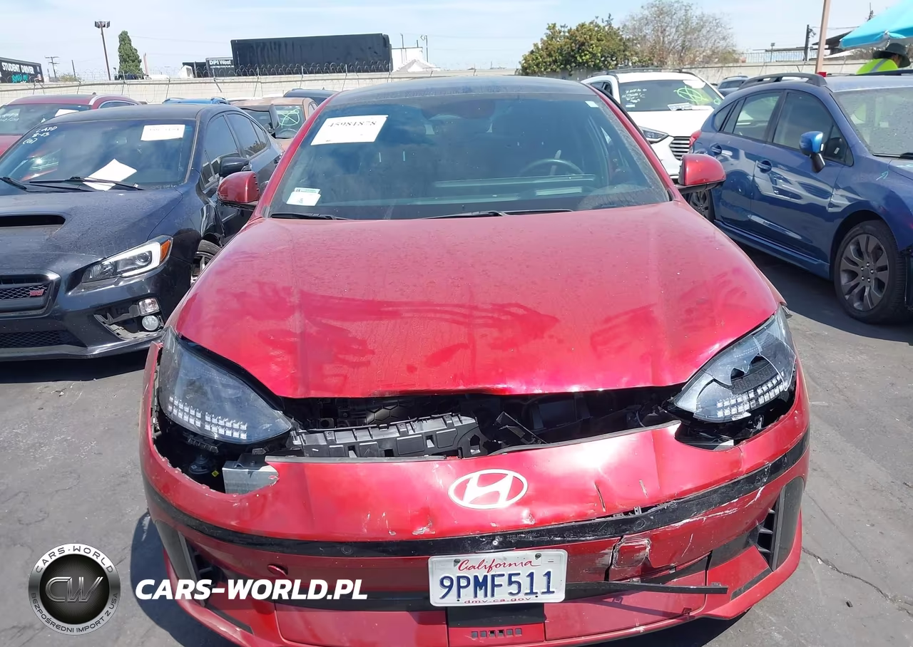 2025 Hyundai Ioniq 6 Limited VIN:KMHM54AA5SA082768 - 12