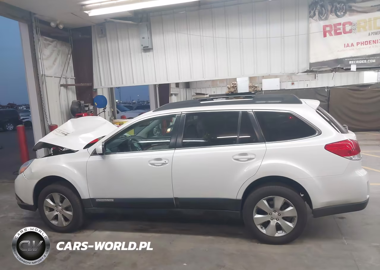 2011 Subaru Outback 3.6R Limited VIN:4S4BRDLC7B2377715 - 14