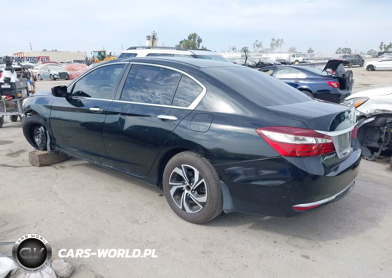 2017 Honda Accord Lx VIN:1HGCR2F3XHA014124 - 3