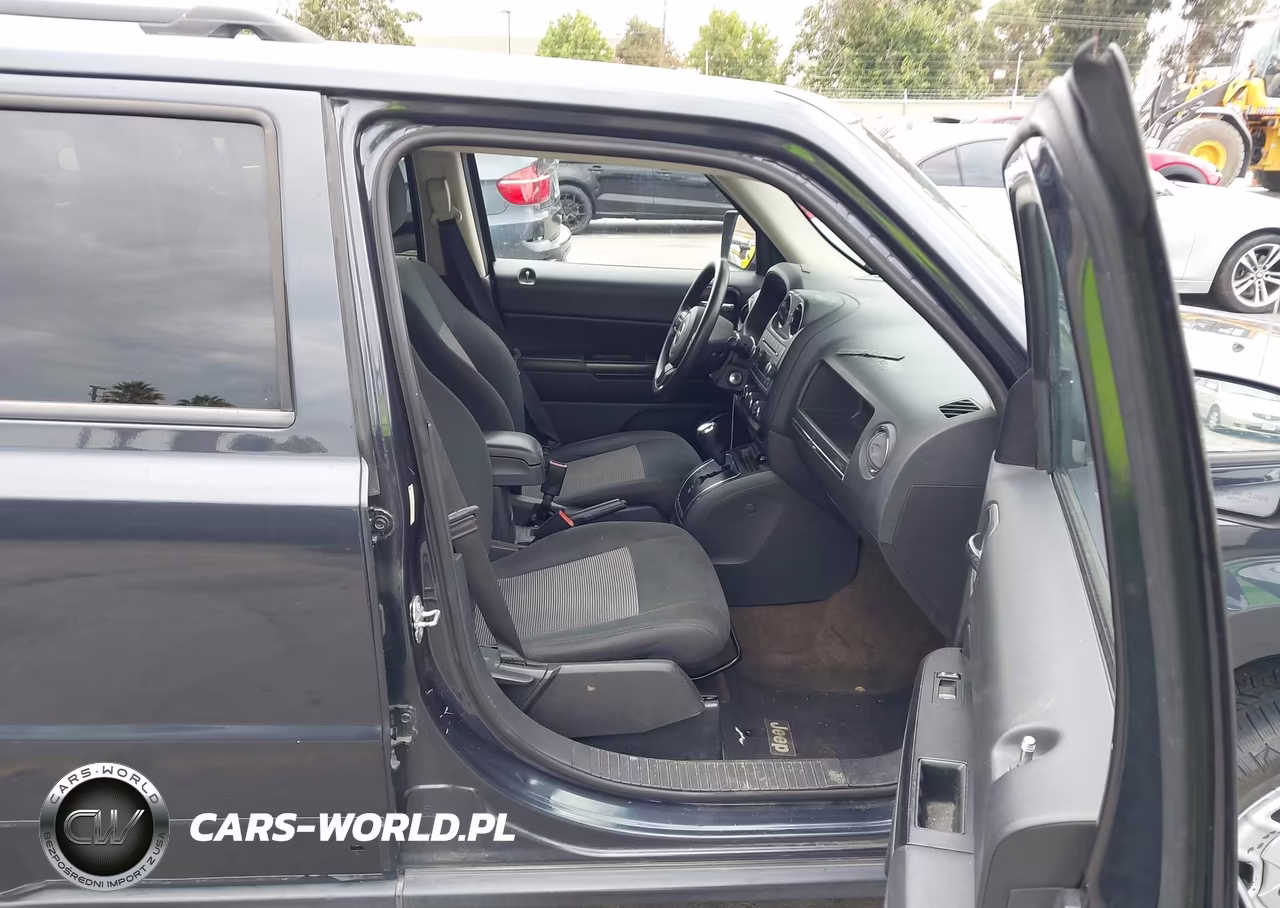 2014 Jeep Patriot Sport VIN:1C4NJPBB5ED785609 - 5