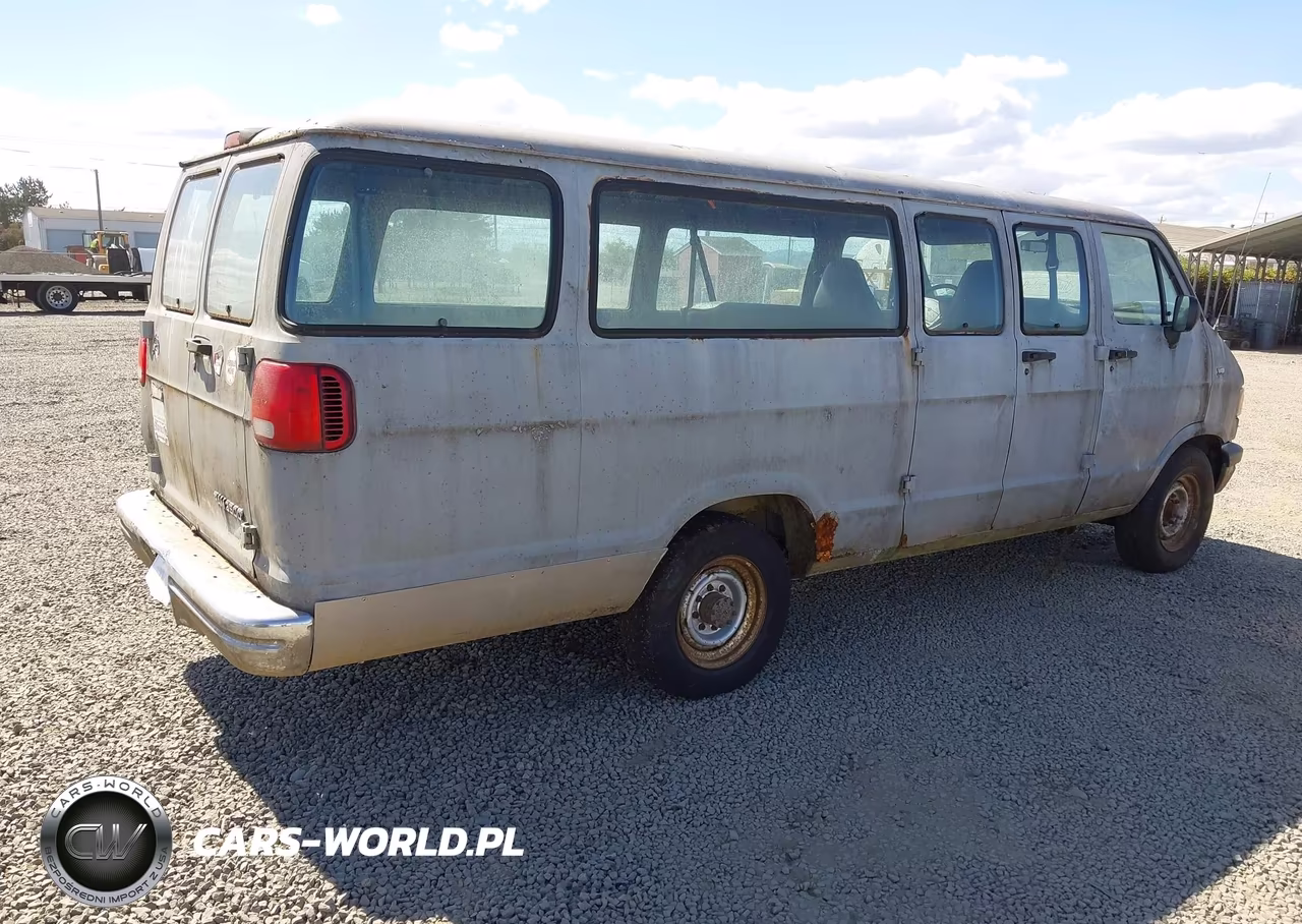 1995 Dodge Ram Wagon B3500 VIN:2B5WB35Z5SK502140 - 4