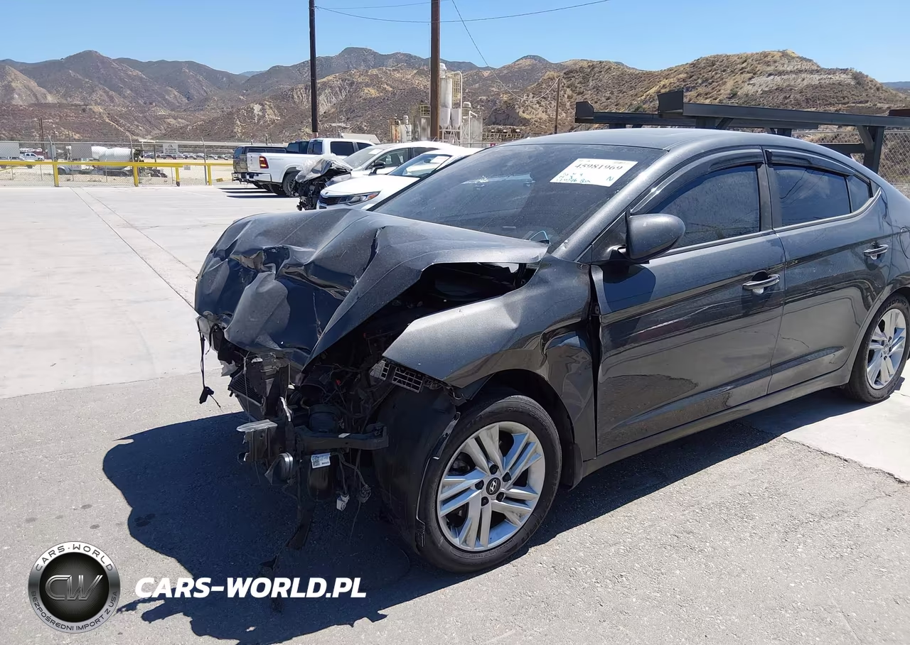 2020 Hyundai Elantra Value Edition VIN:5NPD84LF6LH629027 - 17