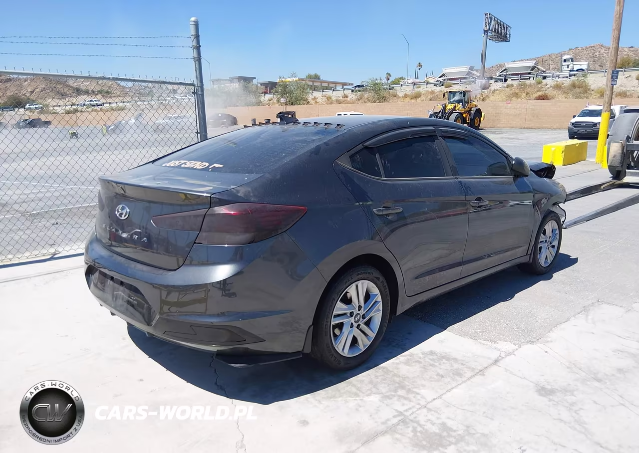 2020 Hyundai Elantra Value Edition VIN:5NPD84LF6LH629027 - 4