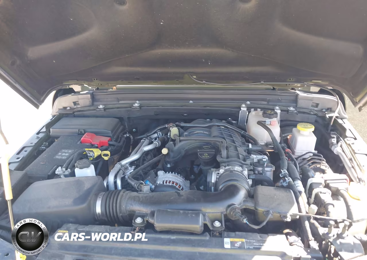 2023 Jeep Gladiator Mojave 4X4 VIN:1C6JJTEG2PL588671 - 10