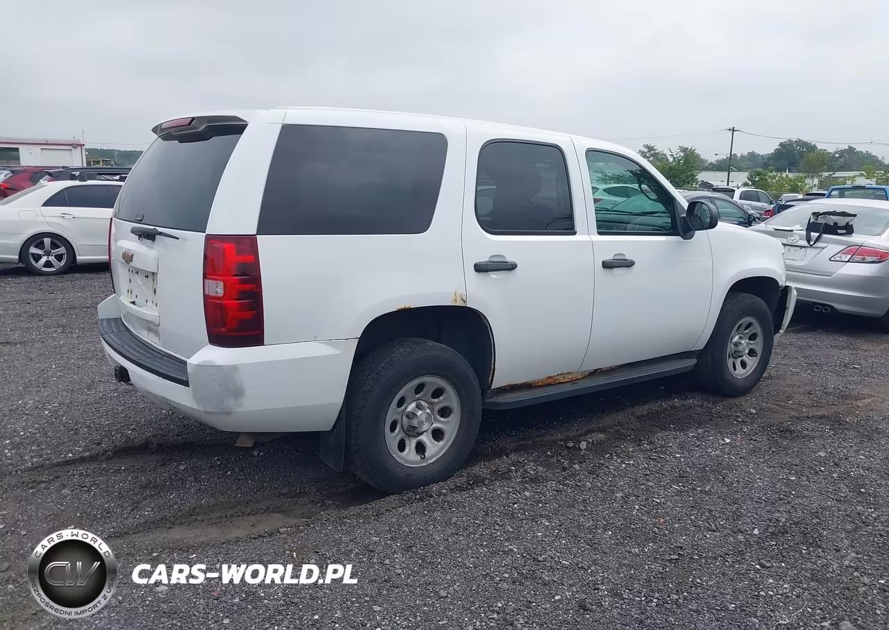 2009 Chevrolet Tahoe Special Services VIN:1GNFK03059R142571 - 4