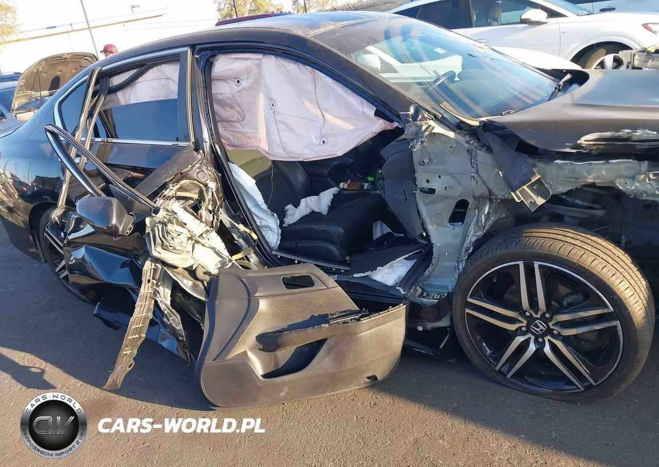 2016 Honda Accord Sport VIN:1HGCR2F5XGA093262 - 12