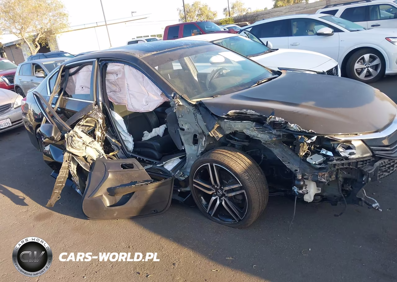 2016 Honda Accord Sport VIN:1HGCR2F5XGA093262 - 14