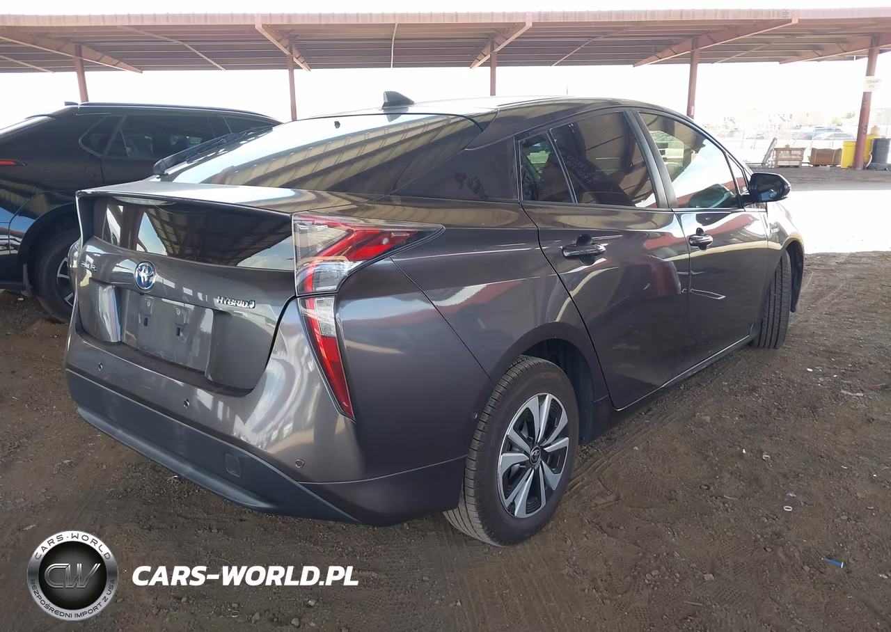 2017 Toyota Prius Two VIN:JTDKBRFU5H3573035 - 4