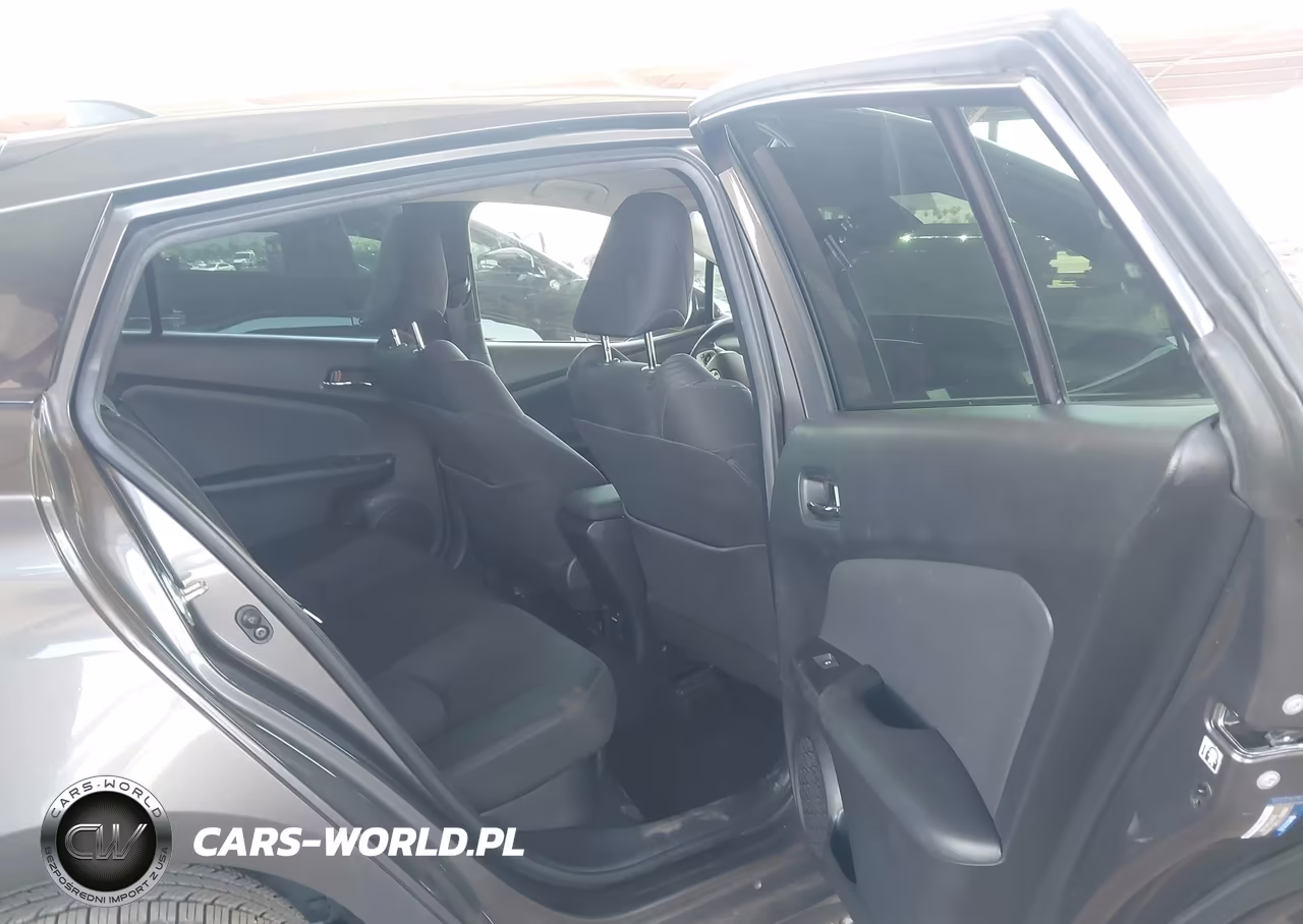 2017 Toyota Prius Two VIN:JTDKBRFU5H3573035 - 8