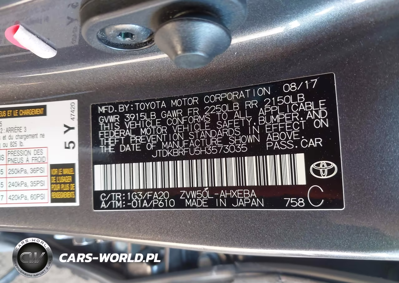 2017 Toyota Prius Two VIN:JTDKBRFU5H3573035 - 9