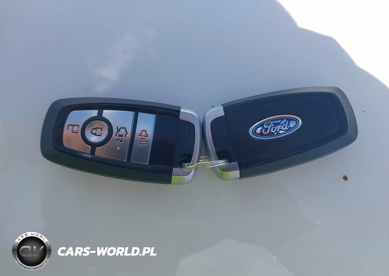 2018 Ford Fusion Hybrid S VIN:3FA6P0UU3JR101267 - 11