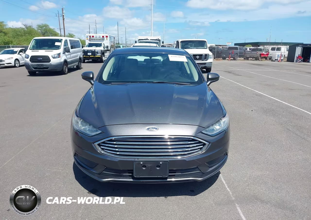 2018 Ford Fusion Hybrid S VIN:3FA6P0UU3JR101267 - 13