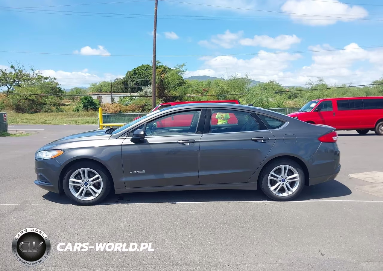 2018 Ford Fusion Hybrid S VIN:3FA6P0UU3JR101267 - 15
