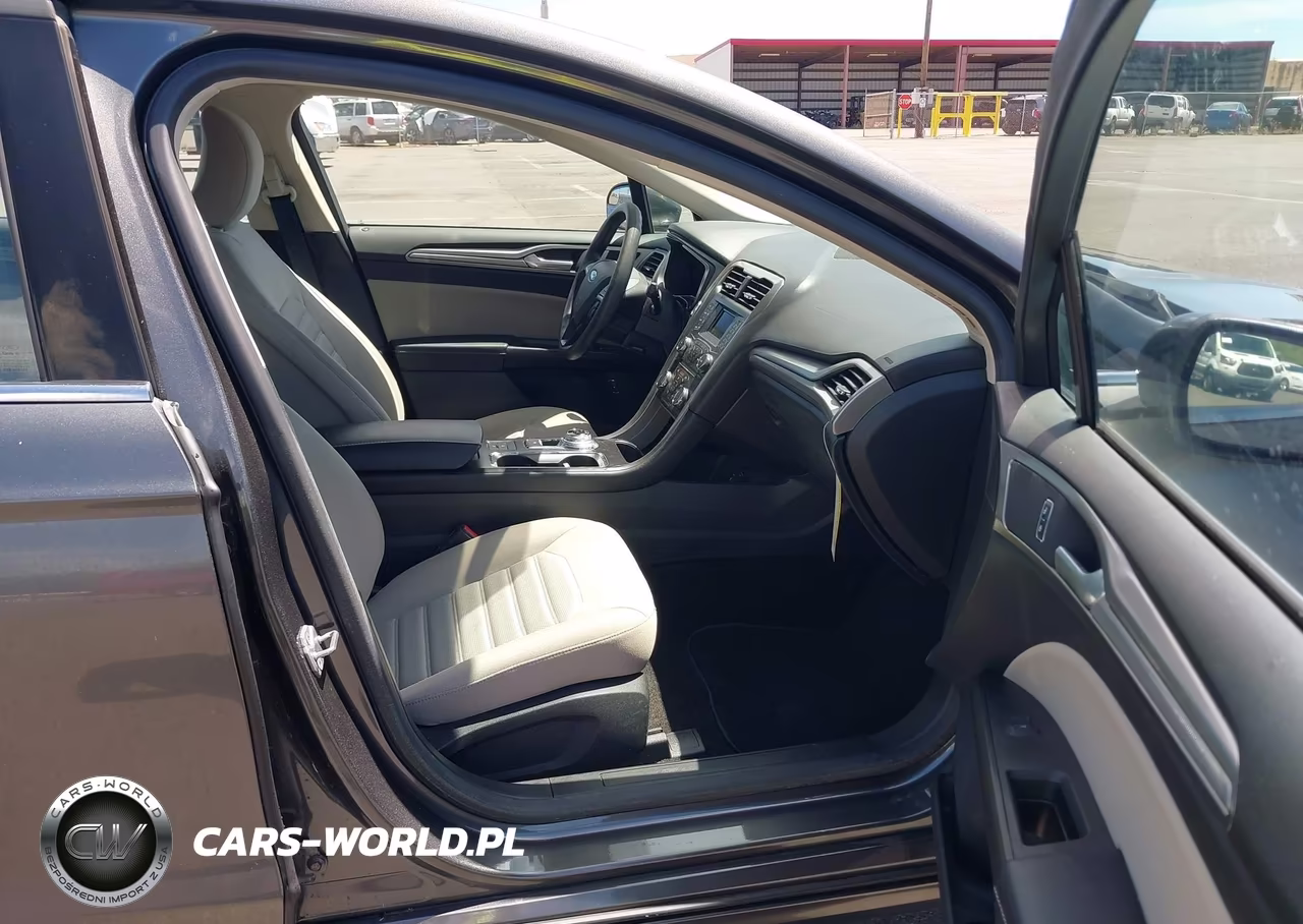 2018 Ford Fusion Hybrid S VIN:3FA6P0UU3JR101267 - 5