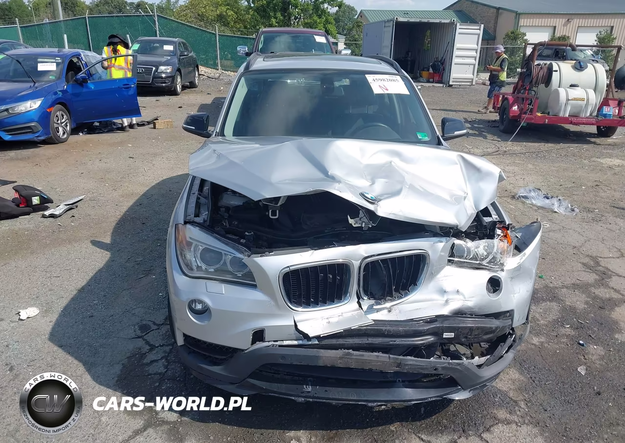 2015 BMW X1 xDrive35I VIN:WBAVM5C51FVV94492 - 12