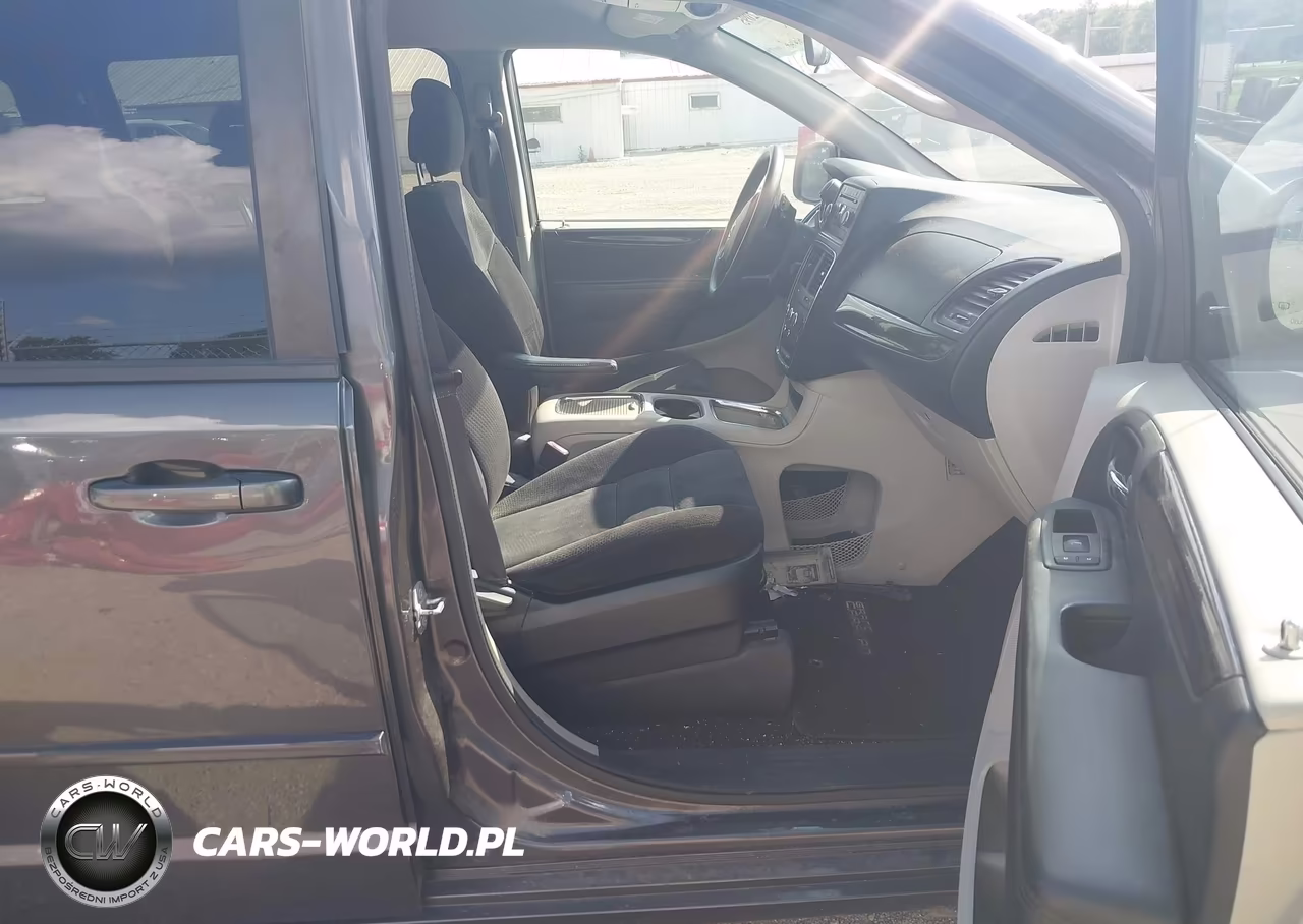 2015 Dodge Grand Caravan Sxt VIN:2C4RDGCG1FR569242 - 5