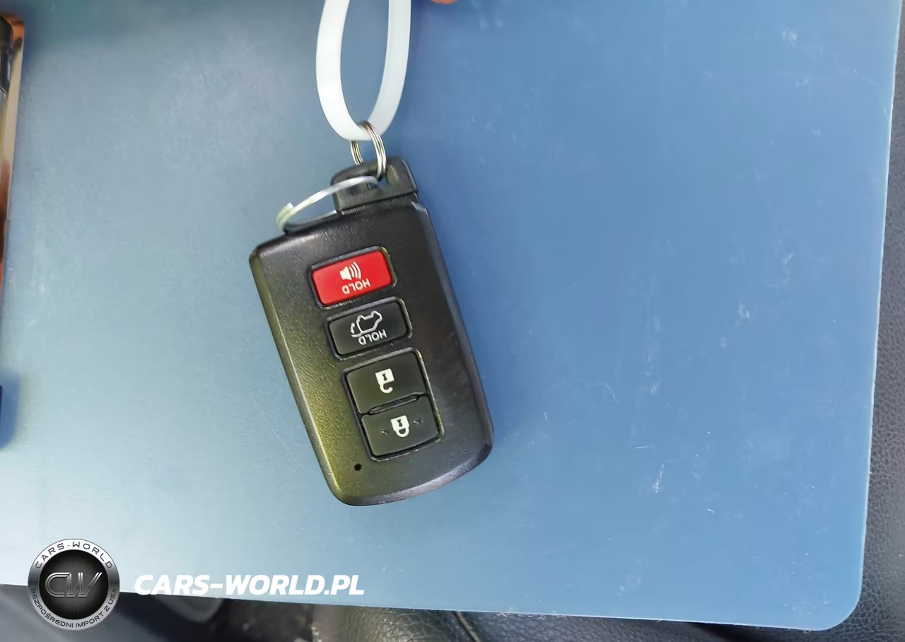 2016 Toyota Rav4 Limited VIN:2T3YFREV1GW251951 - 11