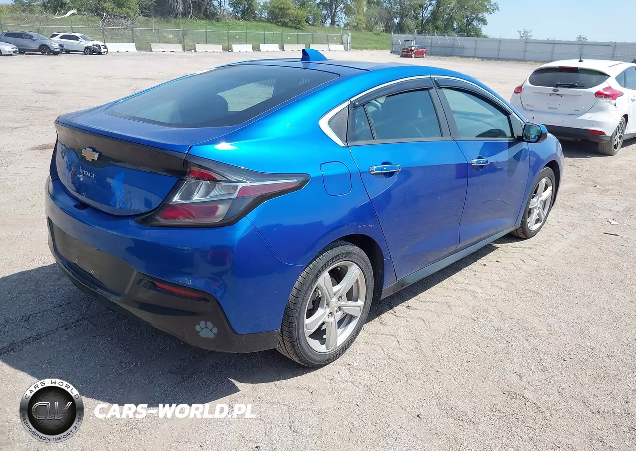 2017 Chevrolet Volt Lt VIN:1G1RA6S58HU110081 - 4
