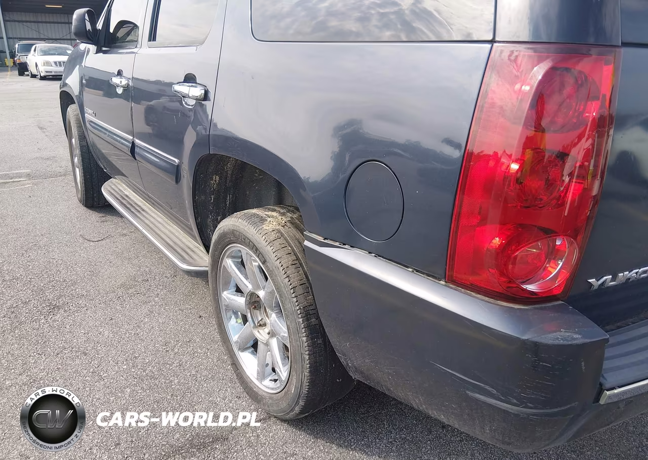 2008 GMC Yukon Denali VIN:1GKEC638X8J167445 - 6