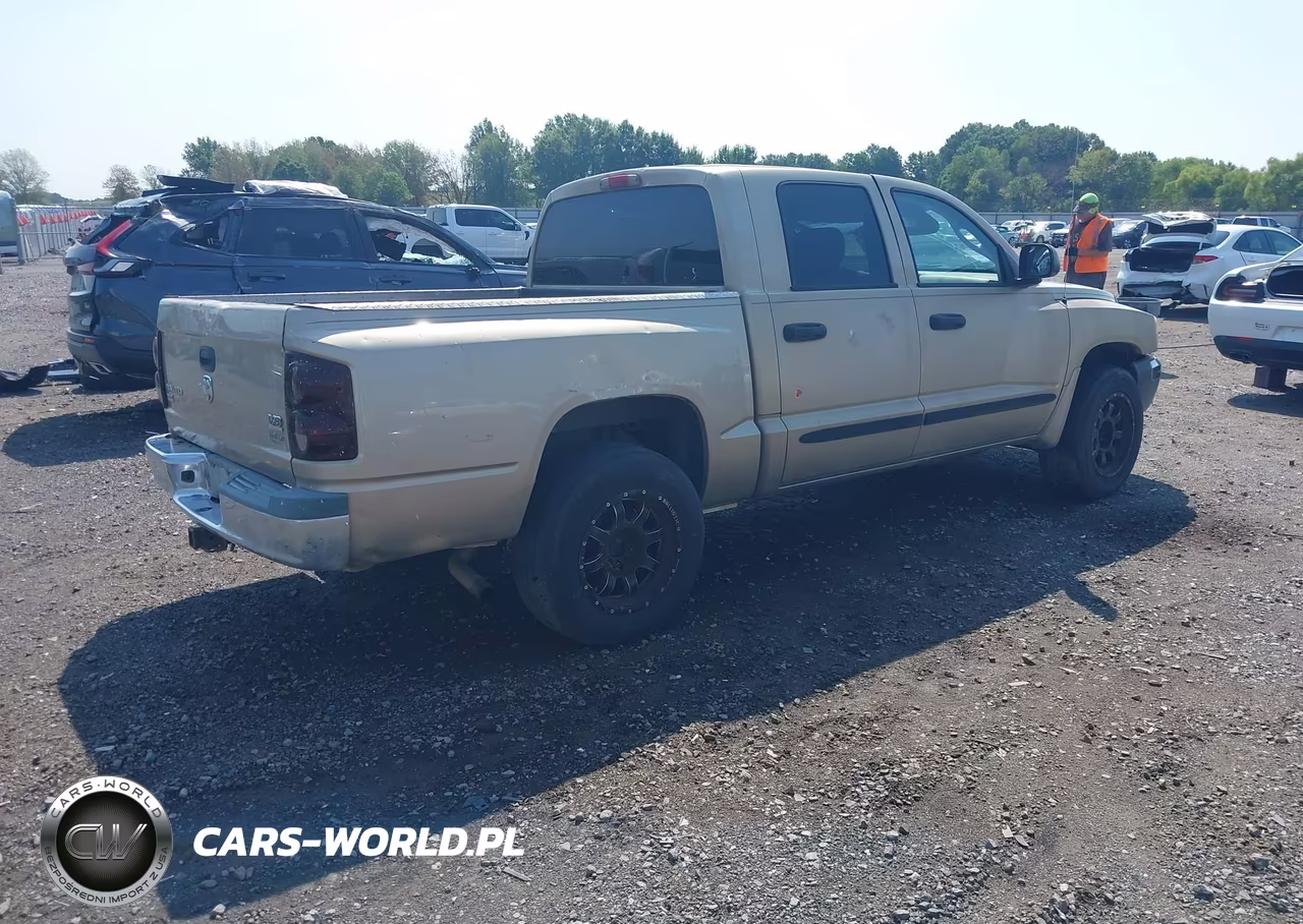 2005 Dodge Dakota Slt VIN:1D7HE48N95S265822 - 4