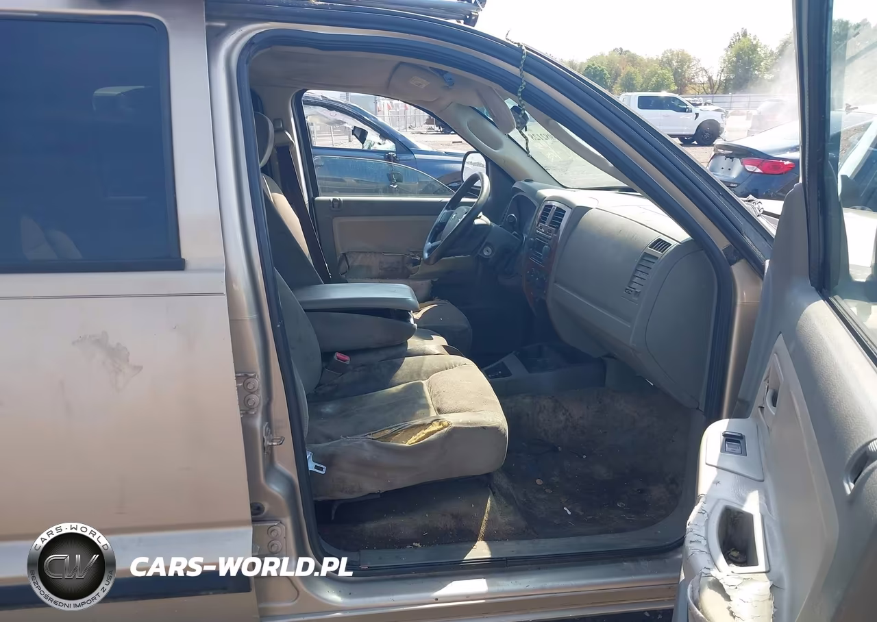 2005 Dodge Dakota Slt VIN:1D7HE48N95S265822 - 5