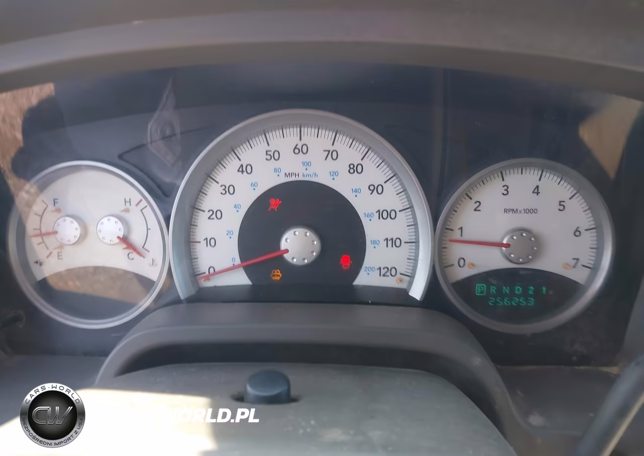 2005 Dodge Dakota Slt VIN:1D7HE48N95S265822 - 7