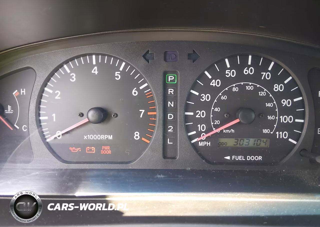 2000 Toyota Sienna Le VIN:4T3ZF13C0YU272153 - 7