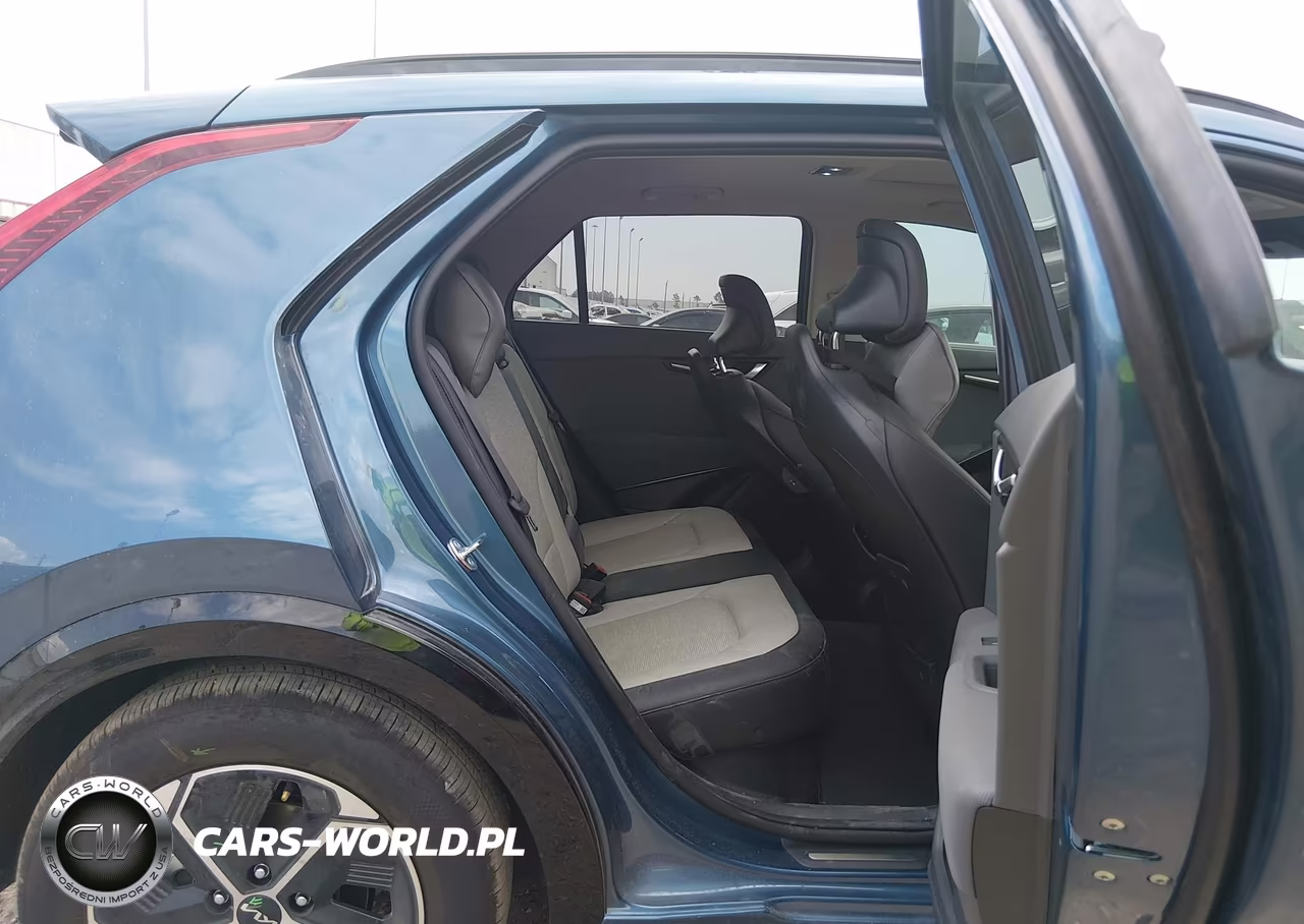 2026 Kia Niro Sx VIN:KNDCT3LE8T5373047 - 8