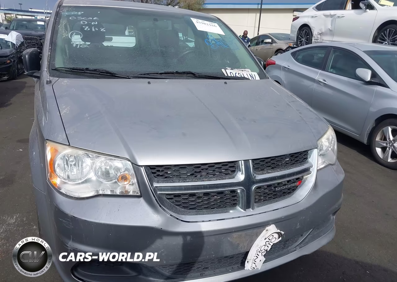 2015 Dodge Grand Caravan American Value Pkg VIN:2C4RDGBGXFR724338 - 13