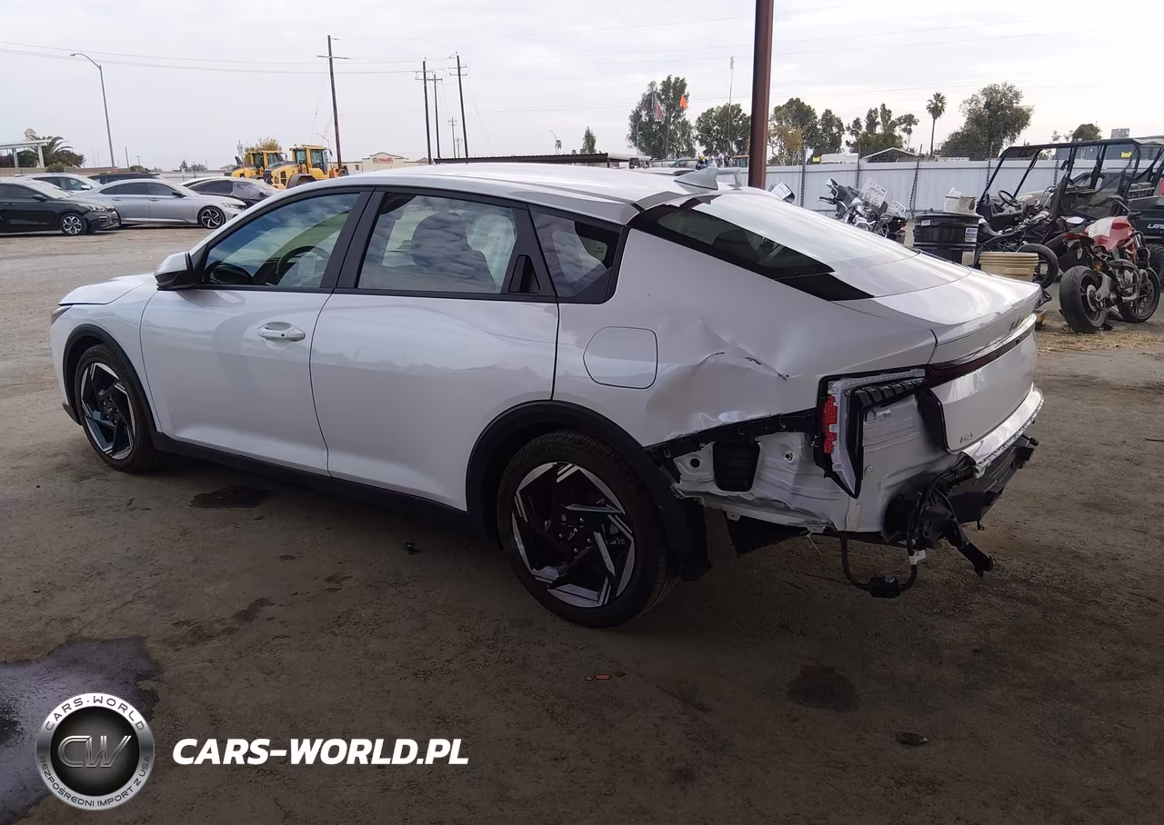 2025 Kia K4 Ex VIN:3KPFU4DE5SE126019 - 3