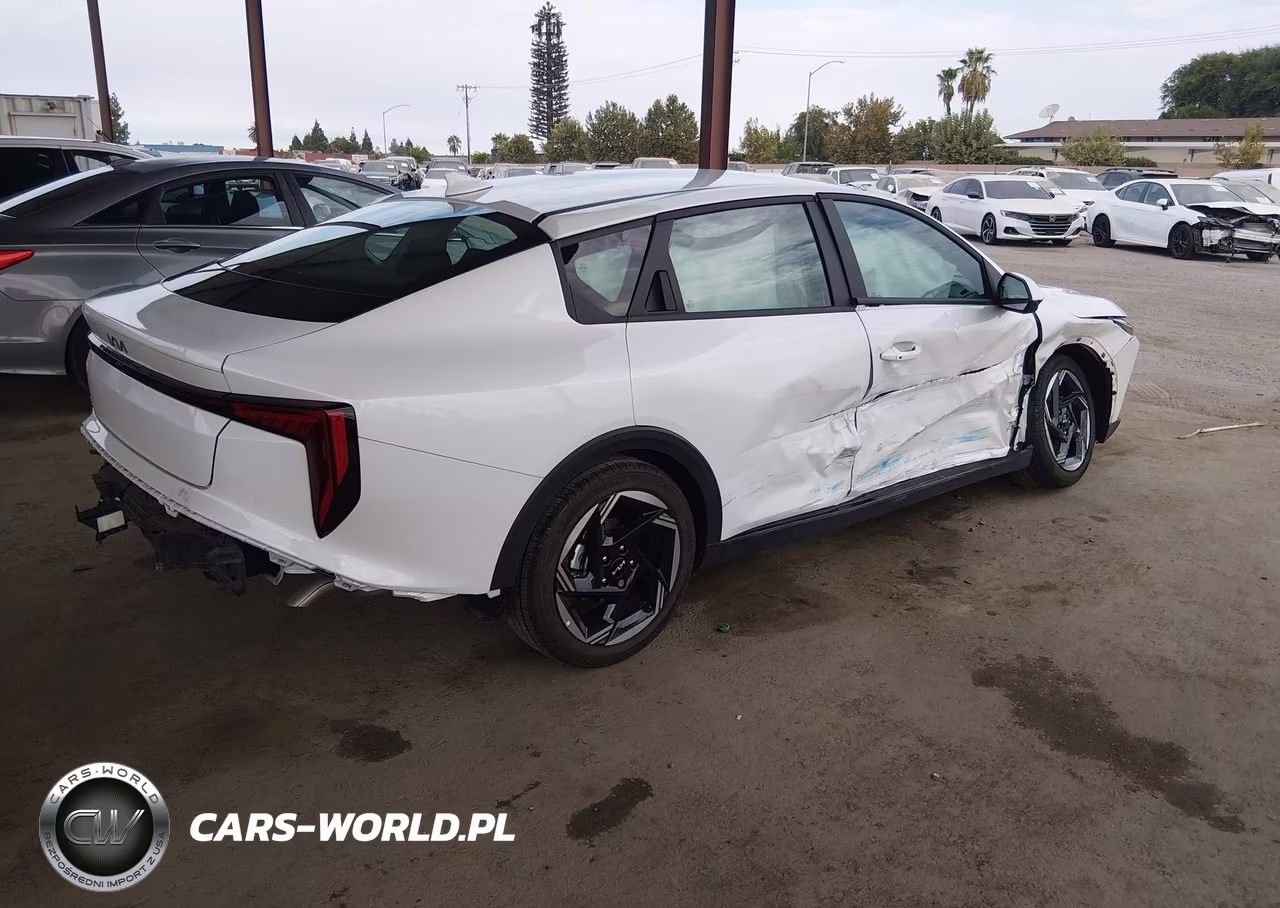 2025 Kia K4 Ex VIN:3KPFU4DE5SE126019 - 4