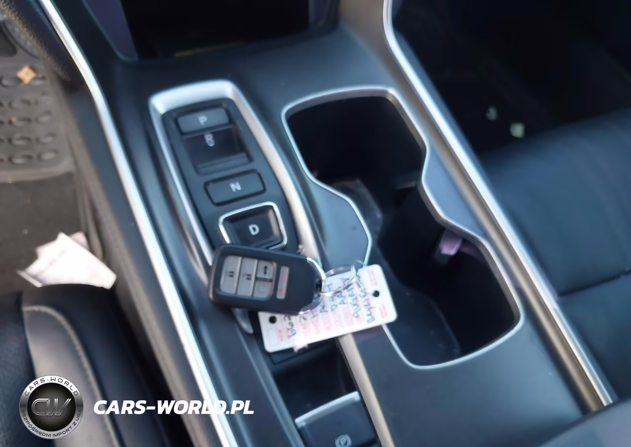 2022 Honda Accord Hybrid Touring VIN:1HGCV3F95NA027879 - 11