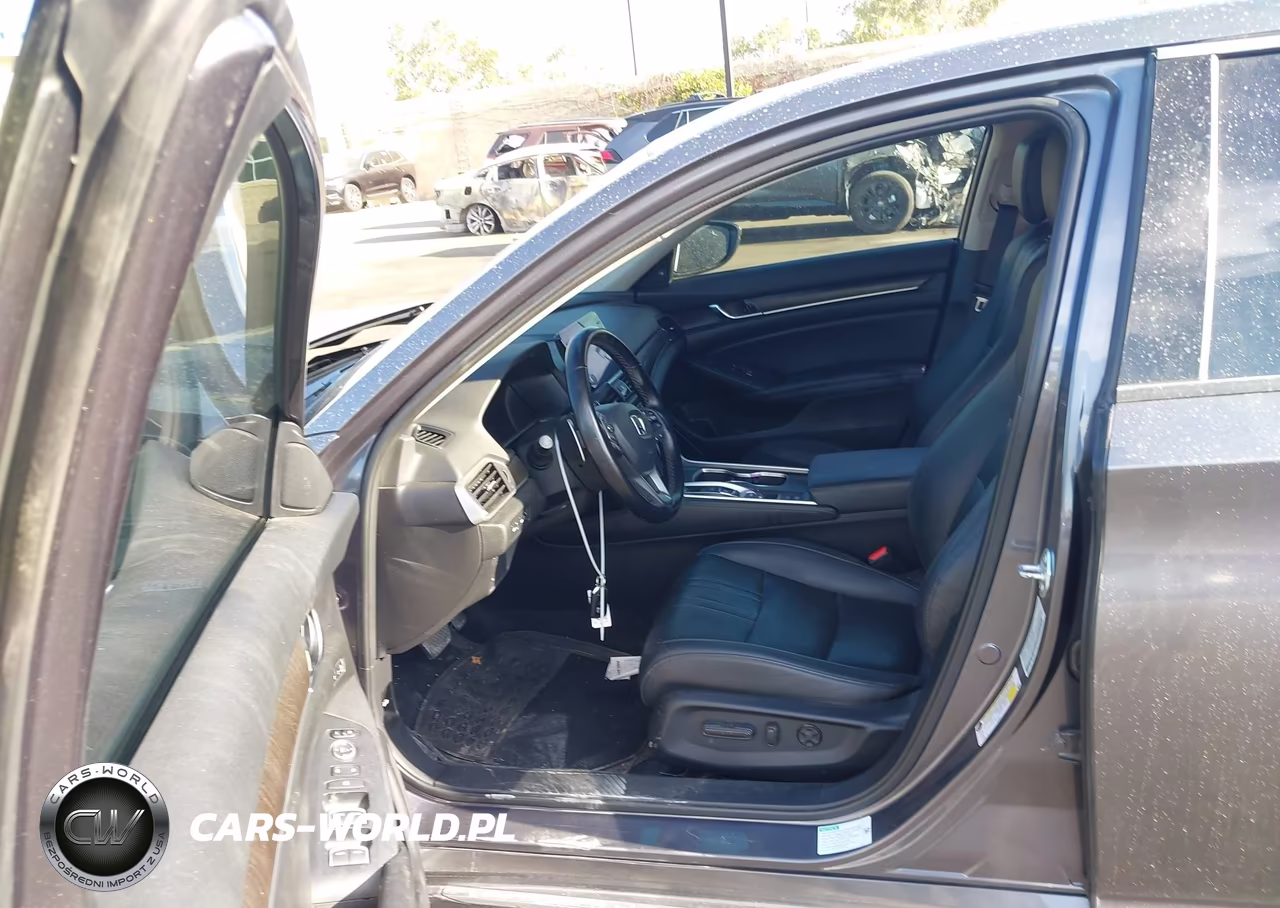 2022 Honda Accord Hybrid Touring VIN:1HGCV3F95NA027879 - 5