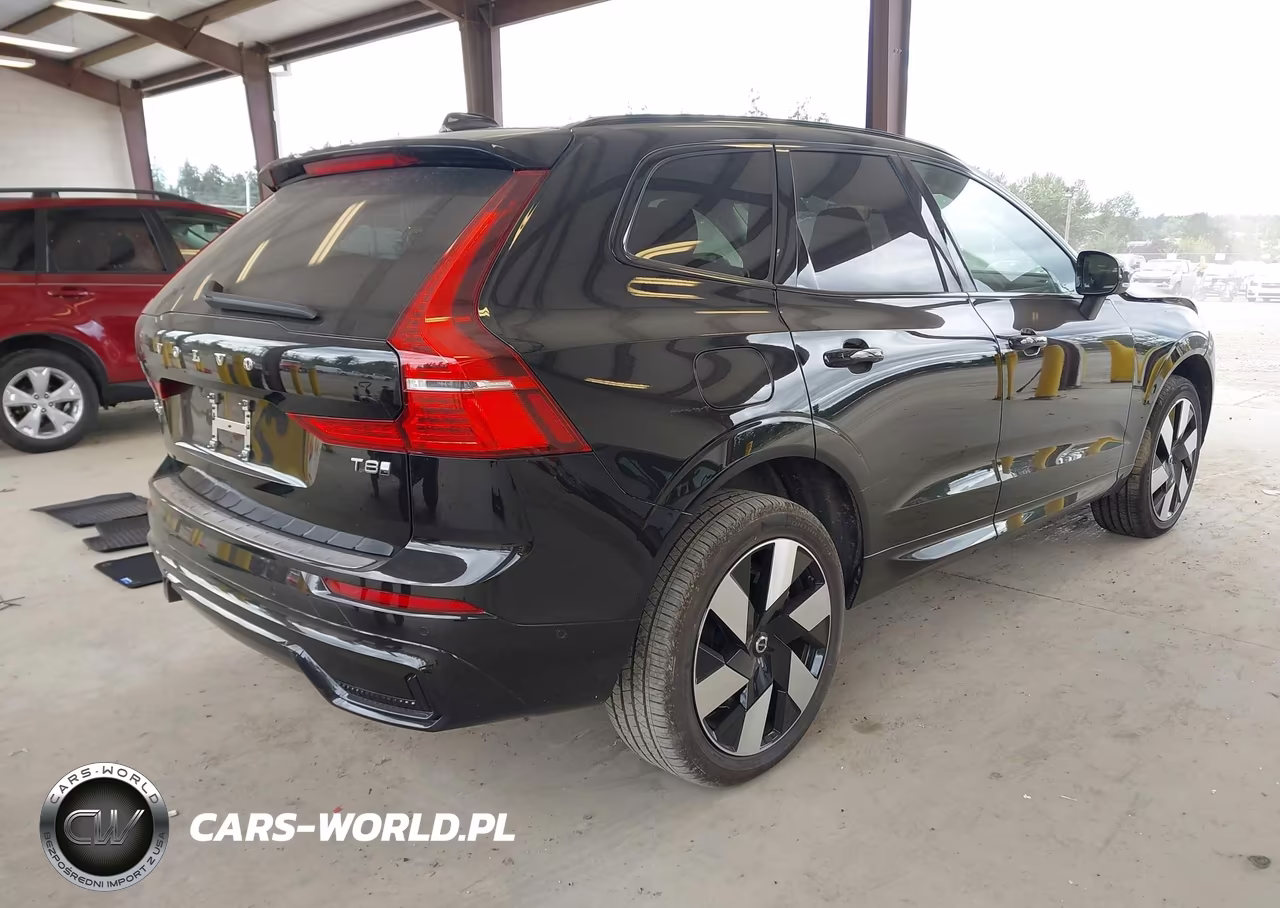 2025 Volvo Xc60 Plug-In Hybrid Plus, T8 Awd Electric-Gasoline, Dark VIN:YV4H60RC7S1102159 - 4
