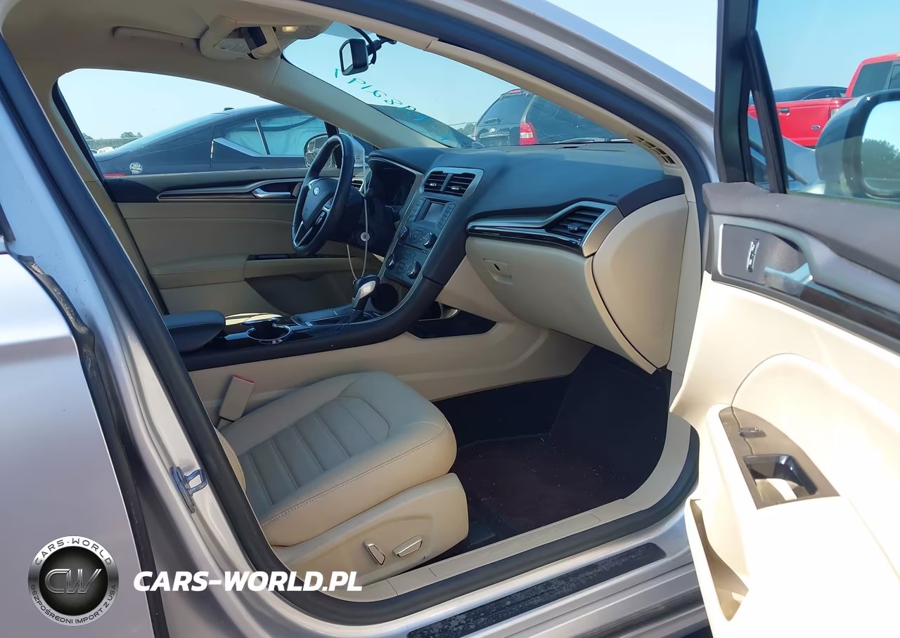 2014 Ford Fusion Se VIN:1FA6P0HD4E5394194 - 5