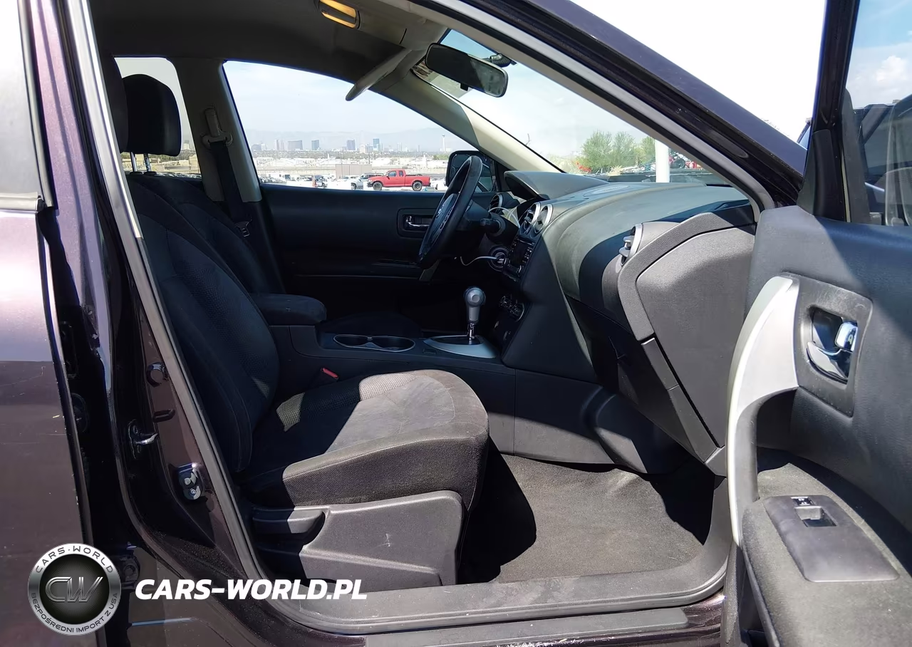 2015 Nissan Rogue Select S VIN:JN8AS5MT0FW656645 - 5