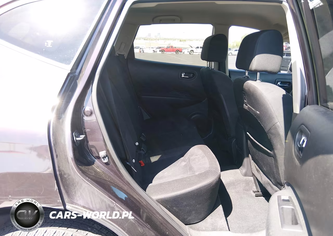 2015 Nissan Rogue Select S VIN:JN8AS5MT0FW656645 - 8